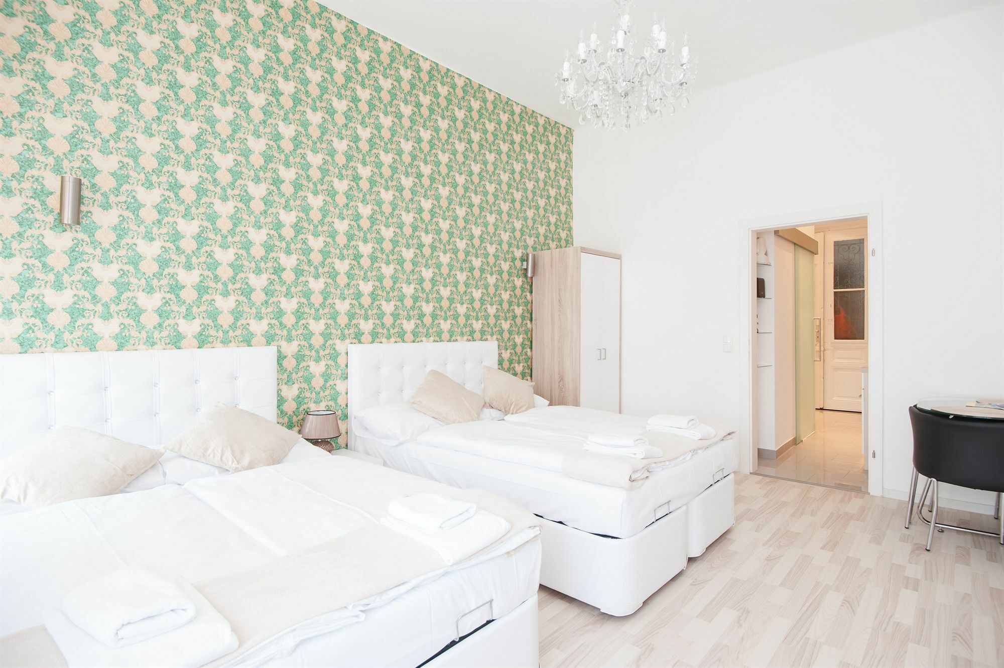 Royal Resort Apartments Westbahnhof Vienna Luaran gambar
